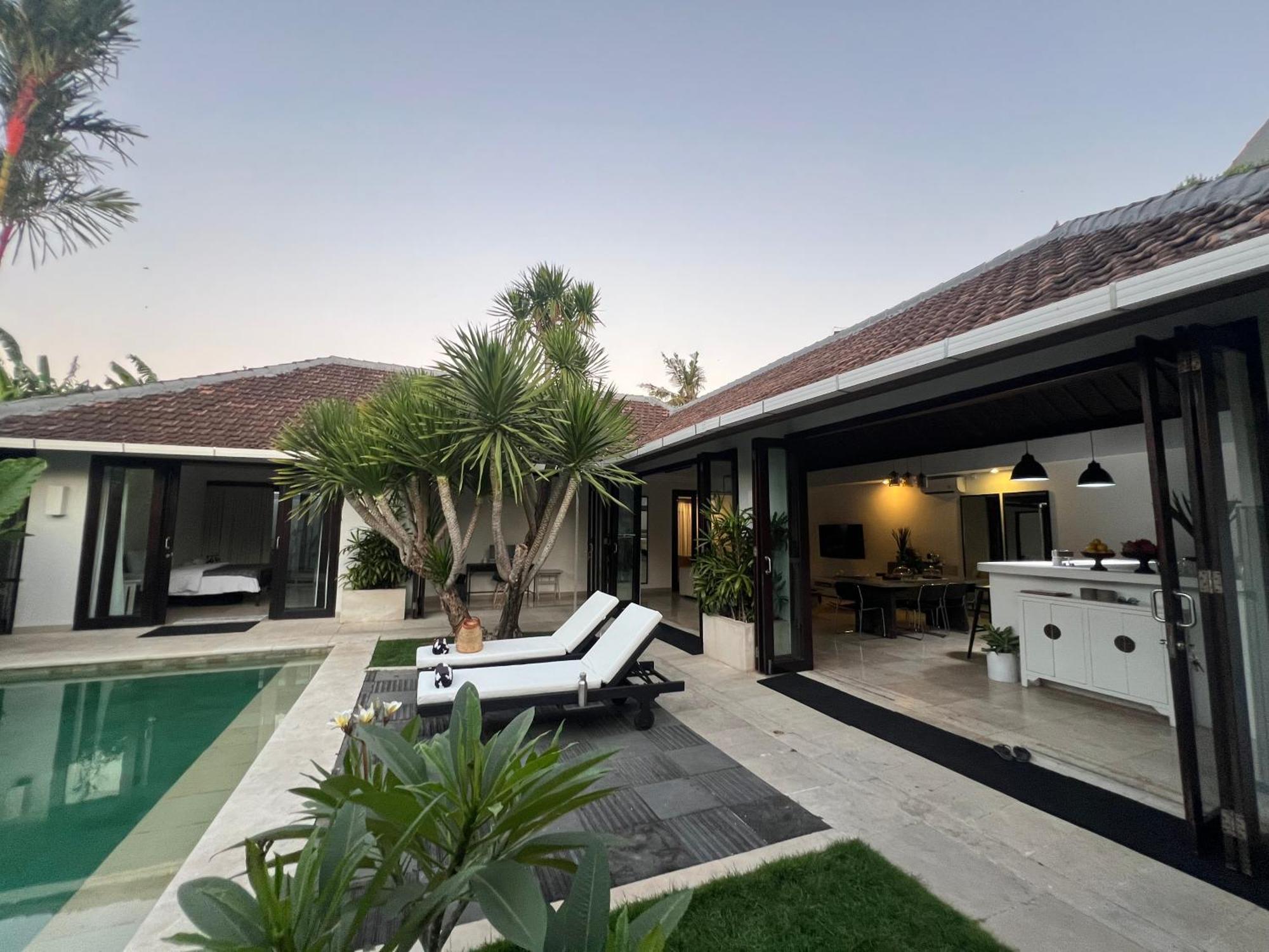 Villa The Mia Bali à Kerobokan Extérieur photo